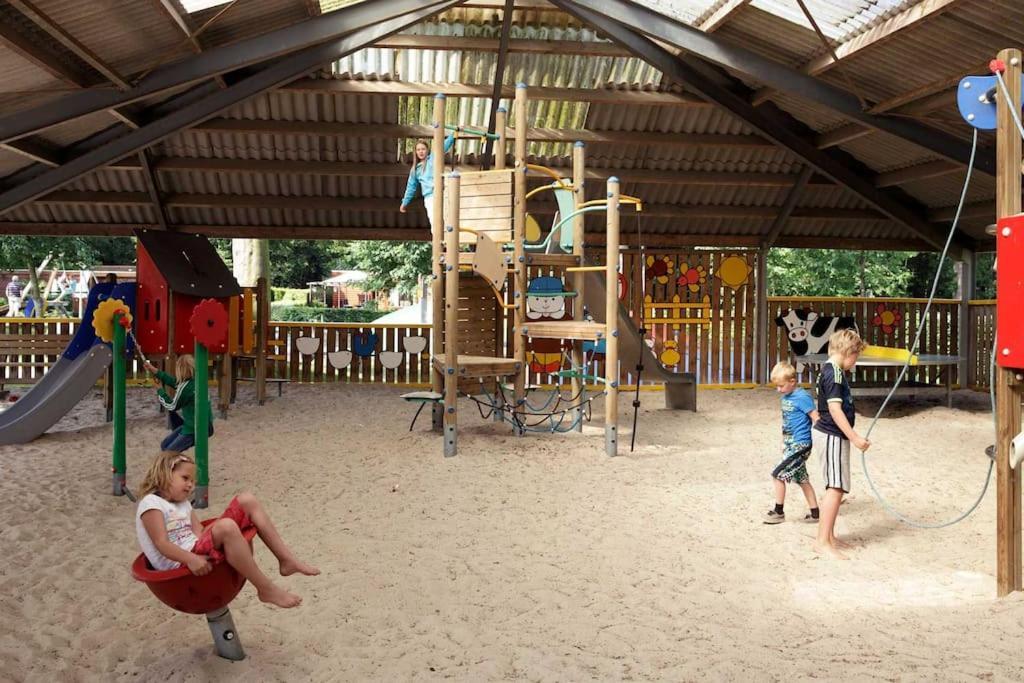 Villa 4-6 Persoons Vakantiewoning Met Eigen Tuin à Bakkeveen Extérieur photo